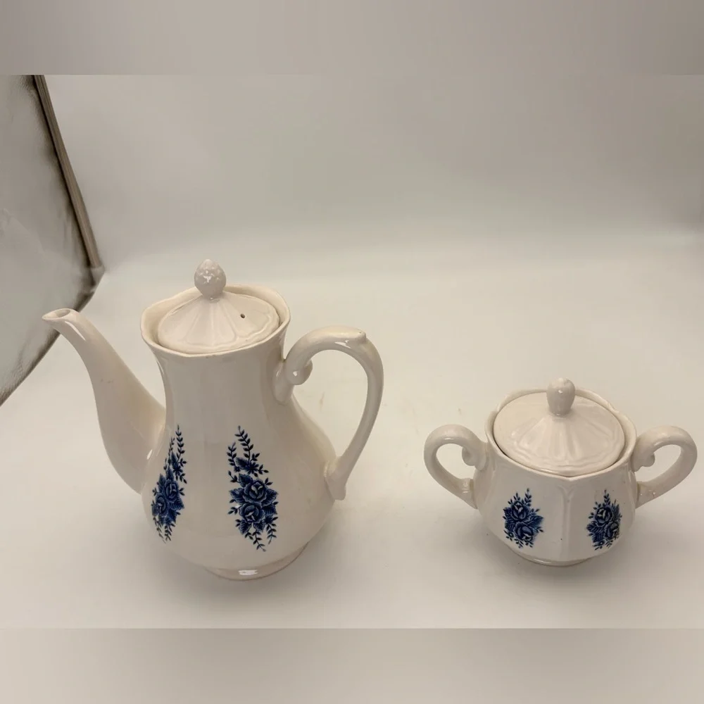 Mayhill Federalist Ironstone charming vintage